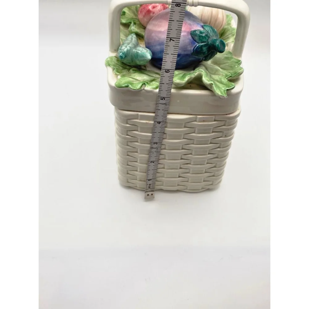 FF White Vegetable Basket Food Storage Container One Size